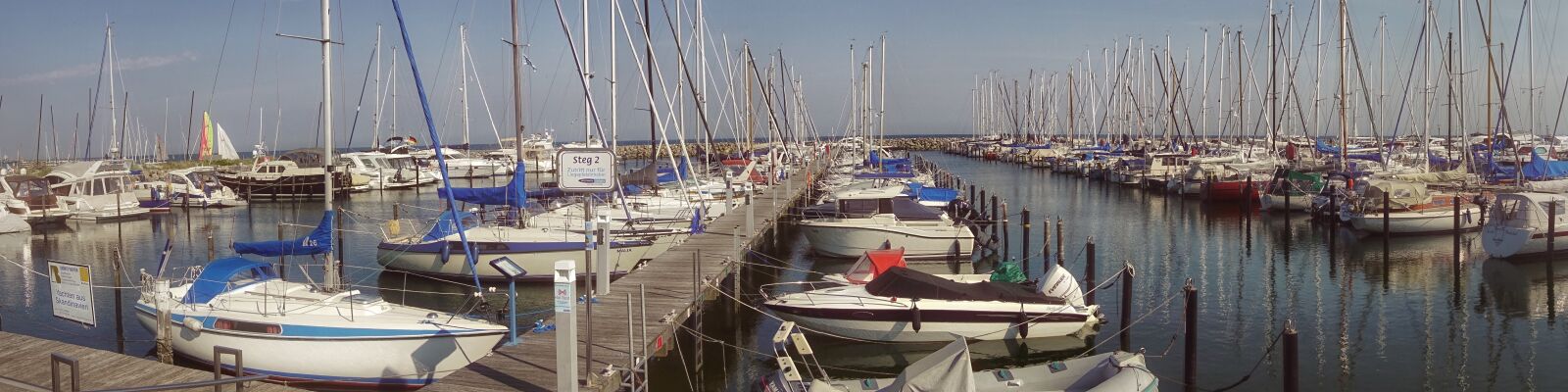Sony Cyber-shot DSC-RX100 III sample photo. Panorama, port, yacht photography