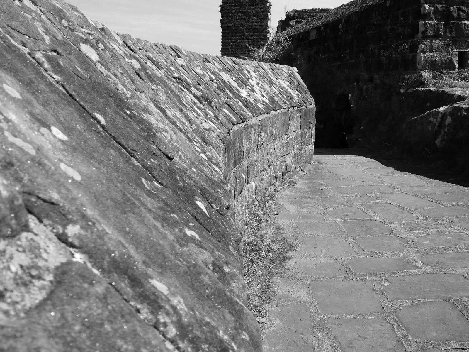 Nikon Coolpix P900 sample photo. Castle, ruin, middle ages photography