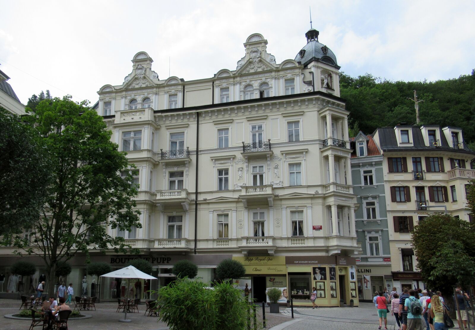 Canon PowerShot SX620 HS sample photo. Karlovy vary, hotel, tower photography