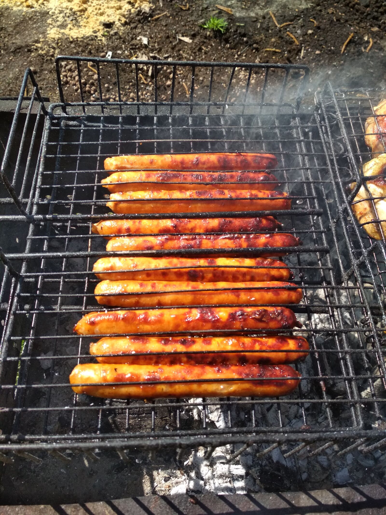 Xiaomi Redmi 4X sample photo. Bbq, fire, eat photography