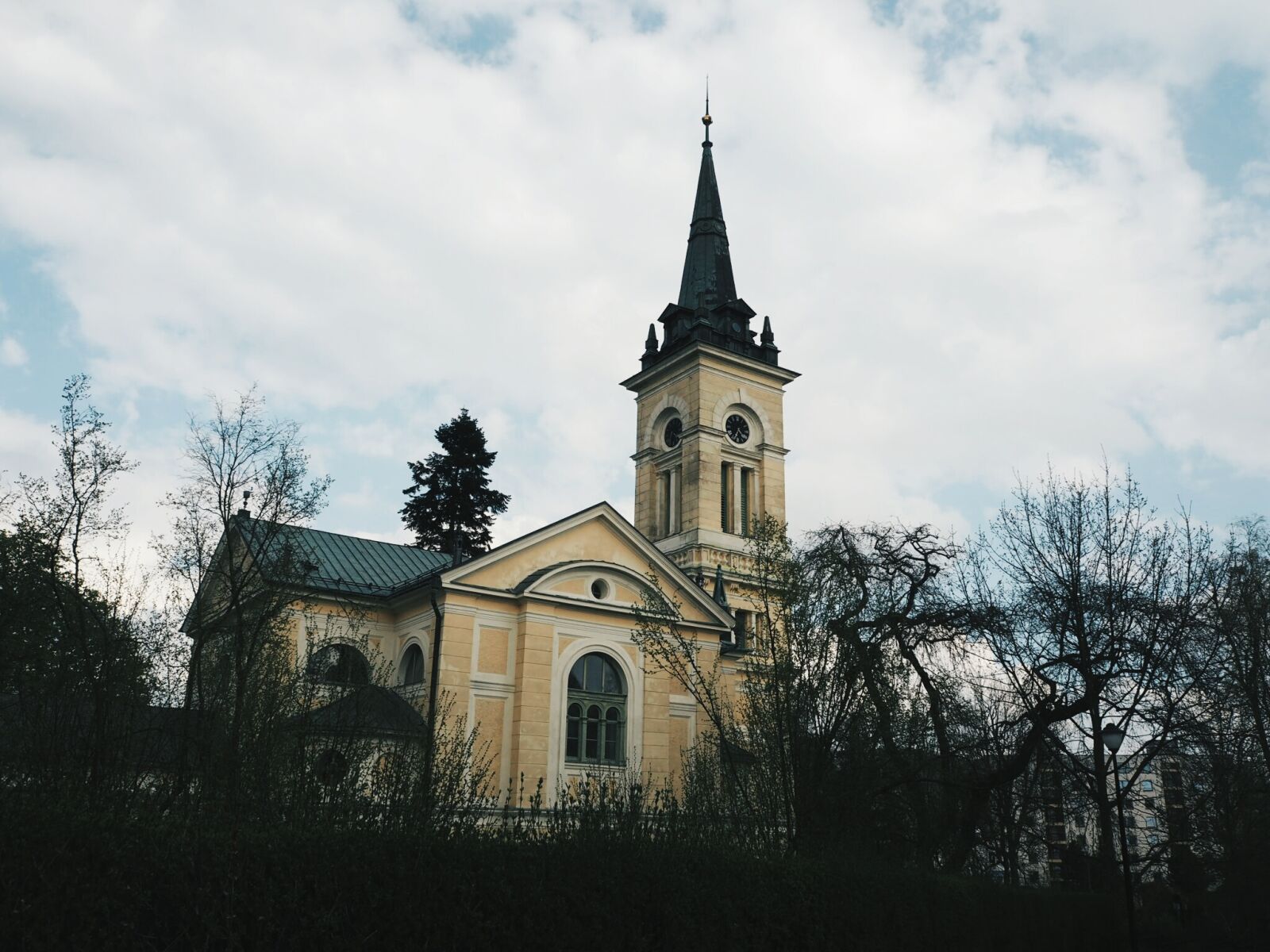 Olympus PEN E-PL7 sample photo. Architecture, building, church, sky photography