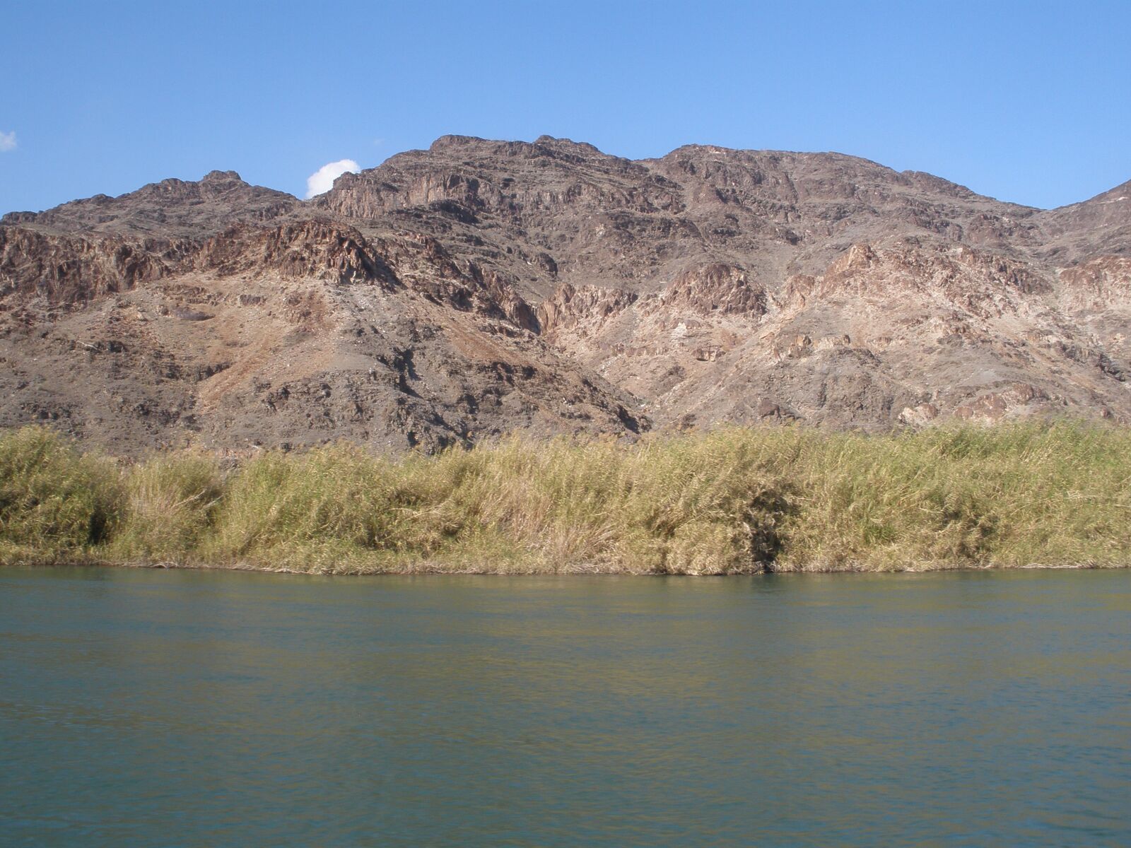 Olympus FE340,X855,C560 sample photo. Yuma, arizona, water photography
