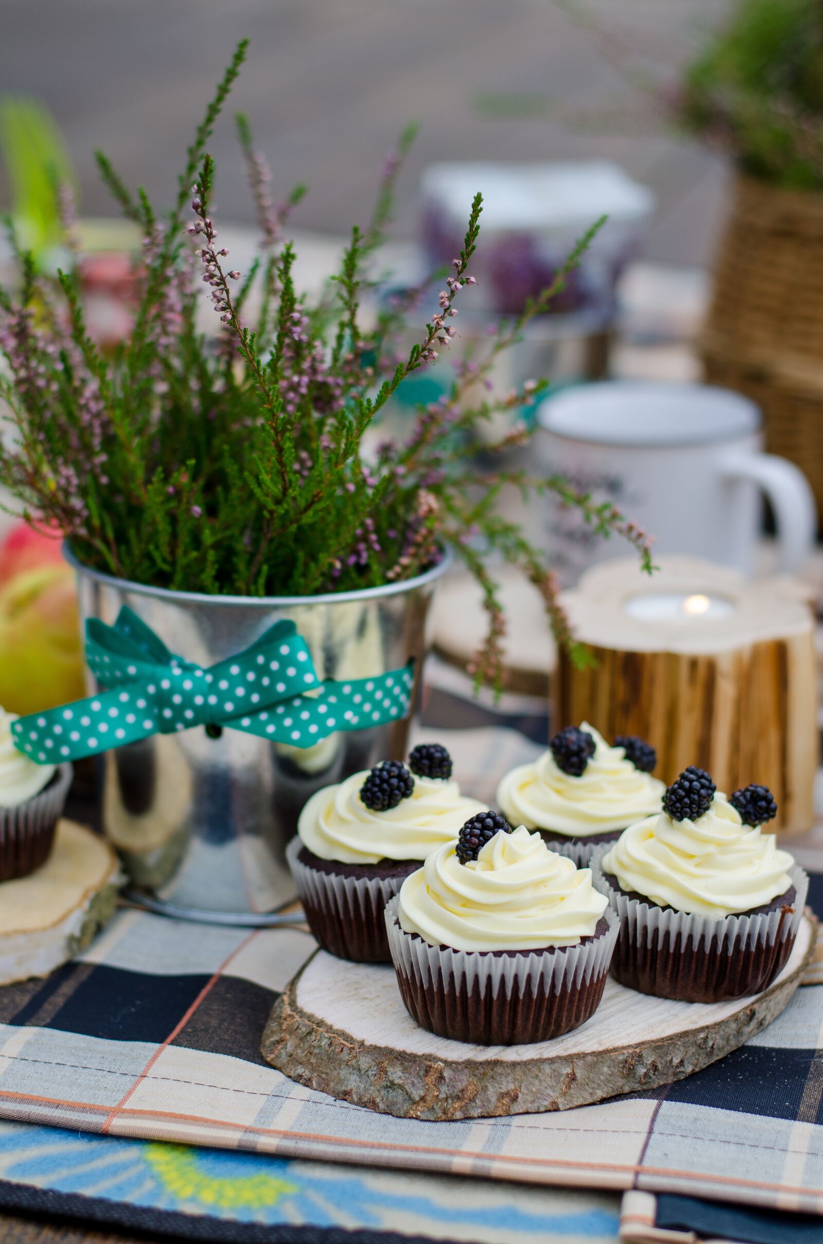 Nikon D7000 sample photo. Picnic, cakes, sweet photography