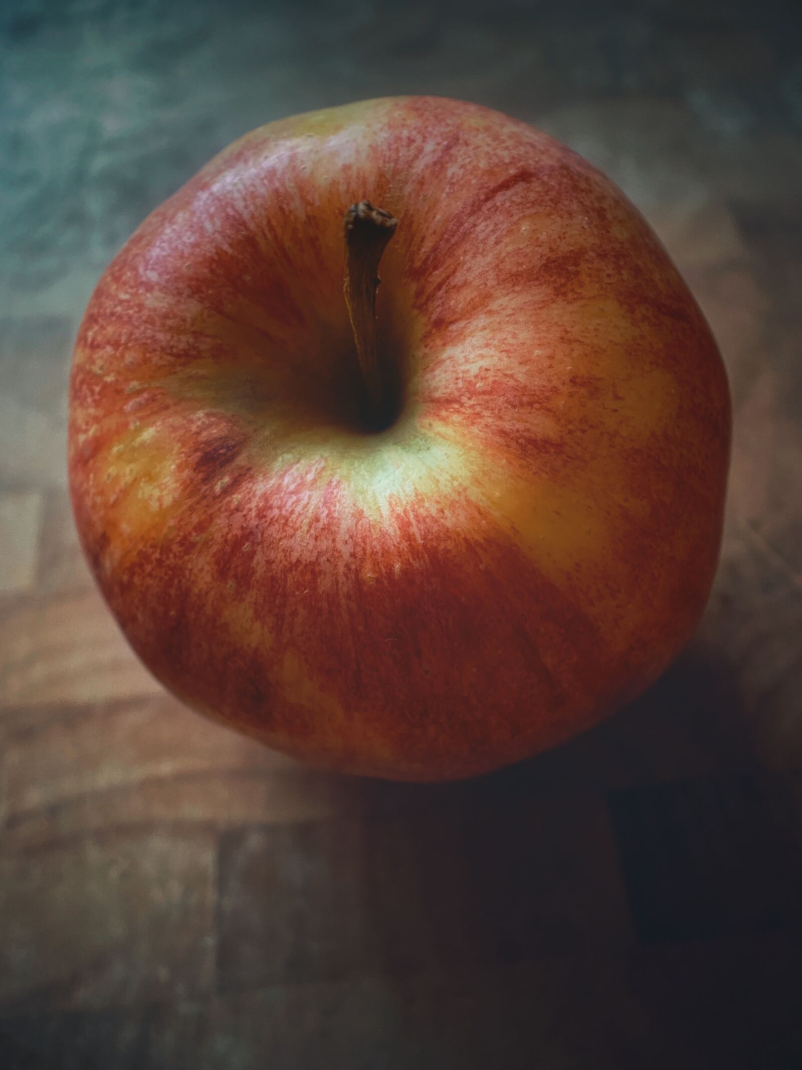 iPhone 11 Pro Max back triple camera 4.25mm f/1.8 sample photo. Apple, fruit, food photography