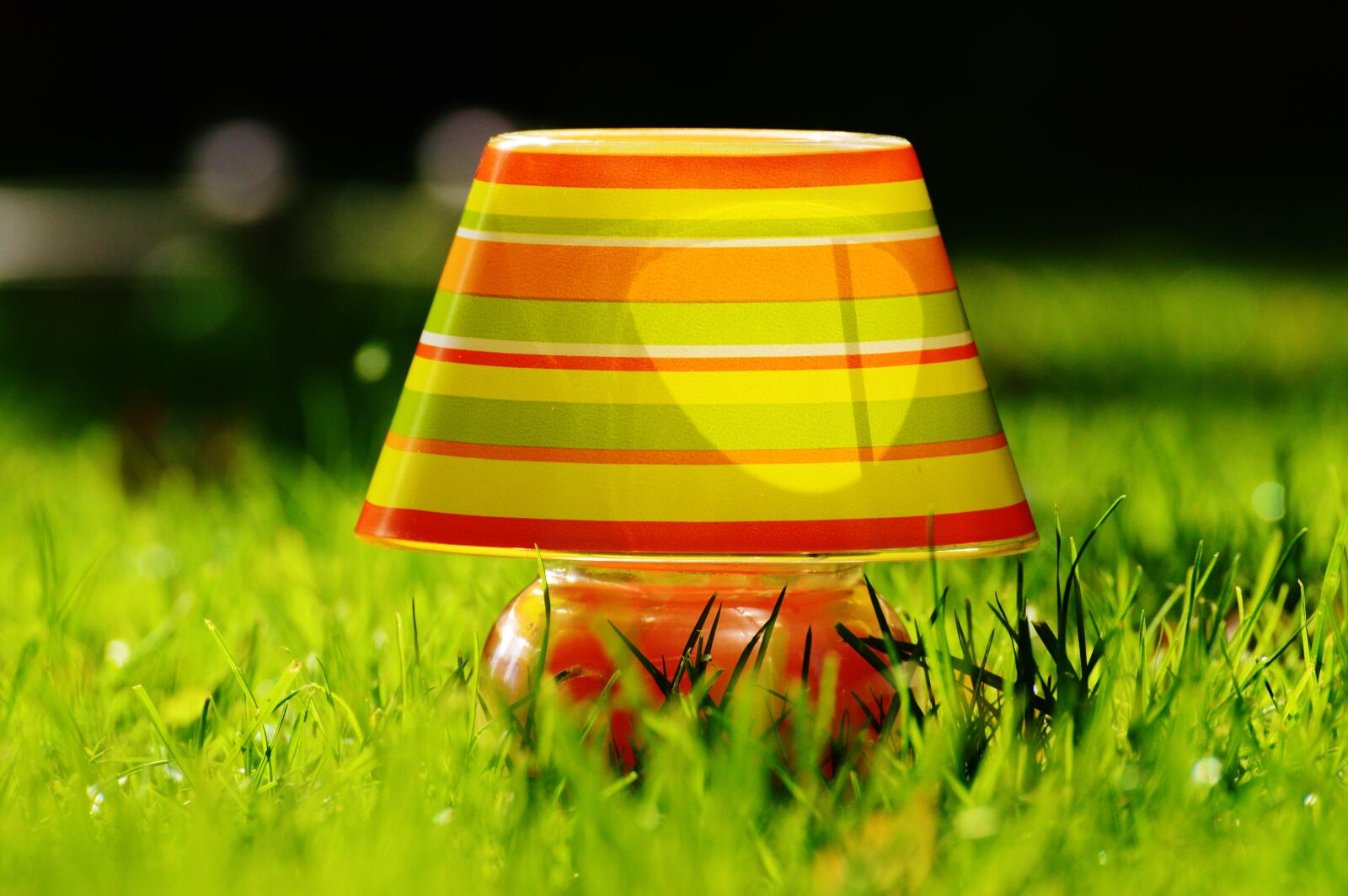 Nikon D3200 sample photo. Lamp, romantic, stripes photography