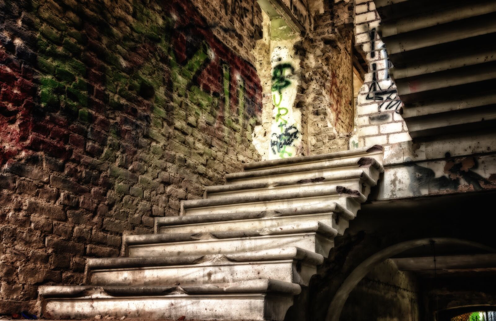 Nikon D3300 sample photo. Lost places, stairs, house photography