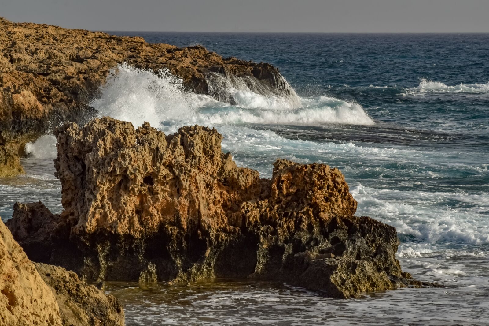 Nikon D3300 sample photo. Rocky coast, waves, smashing photography