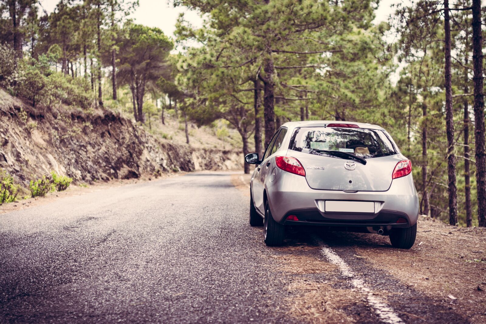 Nikon D7100 sample photo. Camera, car, road photography