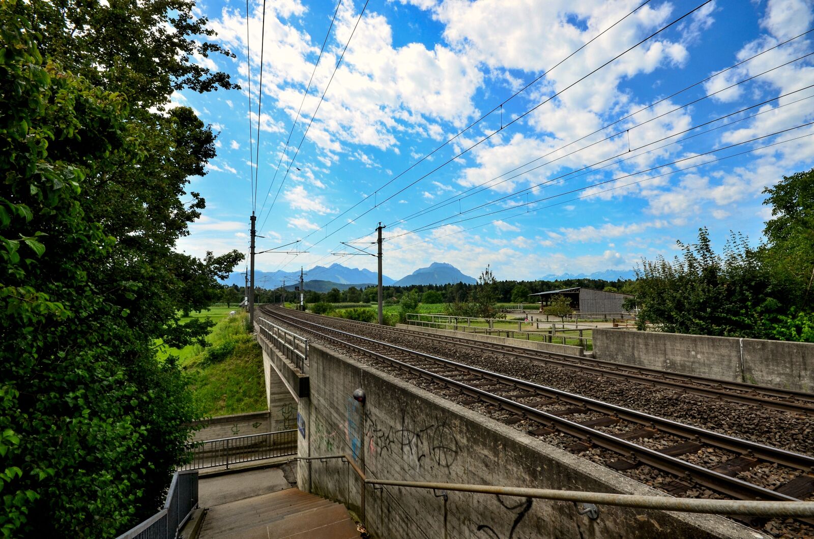 Nikon D7000 sample photo. Railroad track, staircase, transfer photography