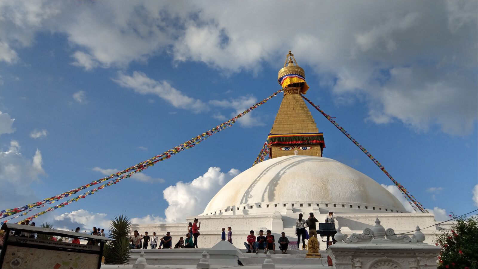 HTC U11 sample photo. Bodnath stupa, nepal, buddhism photography