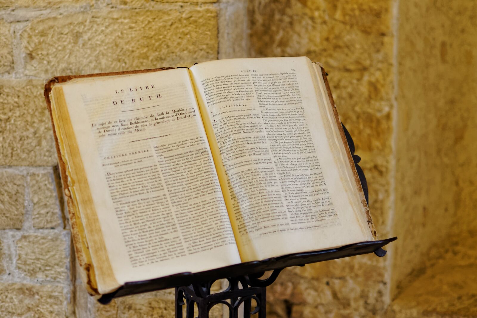 Nikon D90 sample photo. Romainmotier, switzerland, church photography