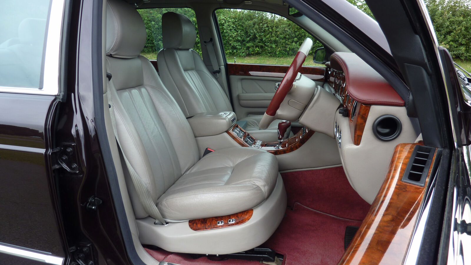 Panasonic DMC-TZ7 sample photo. Airbag, auto, automobile, automotive photography