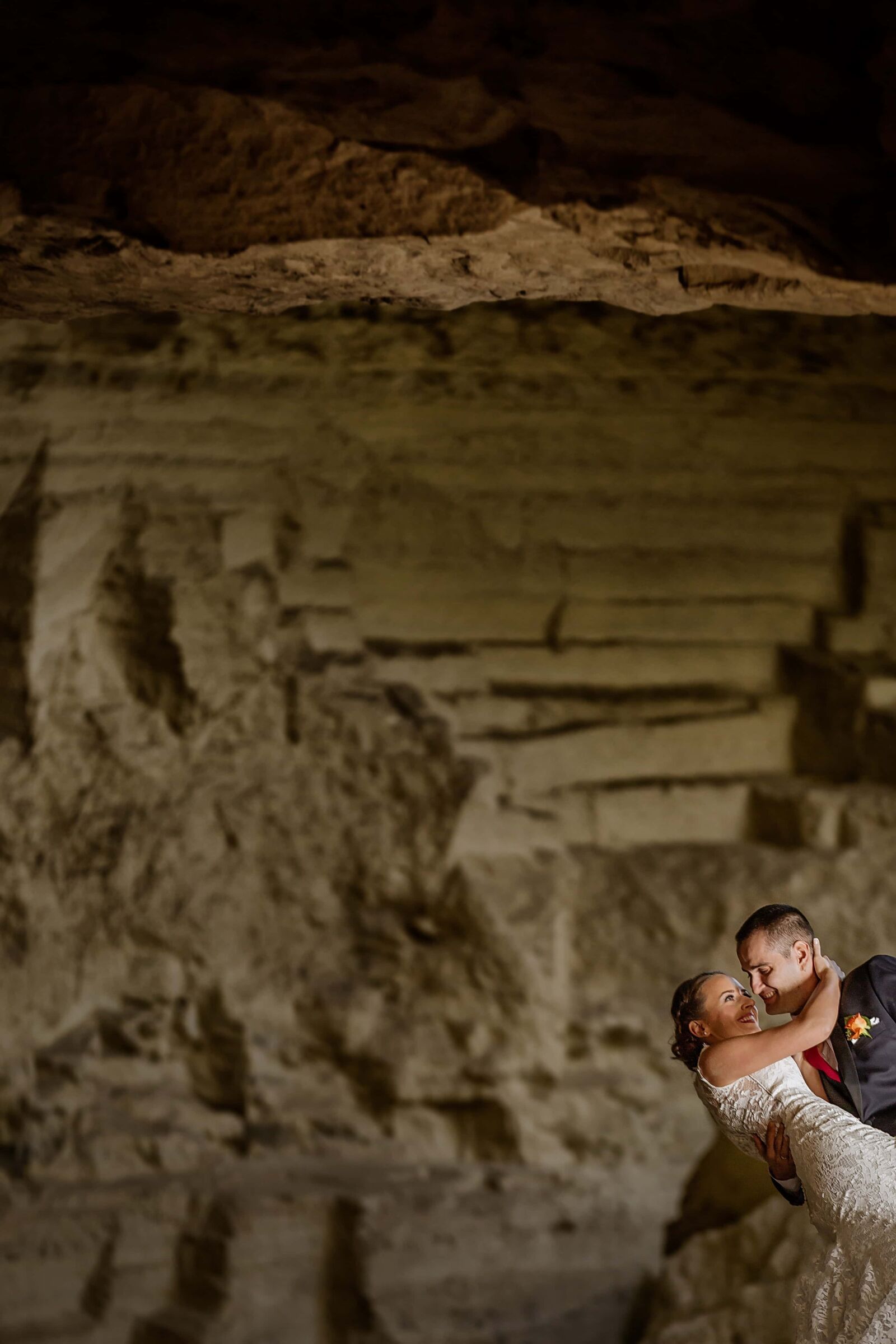 Canon EOS 5D Mark III + Canon EF 70-200mm F2.8L IS II USM sample photo. Just married, underground, geology photography