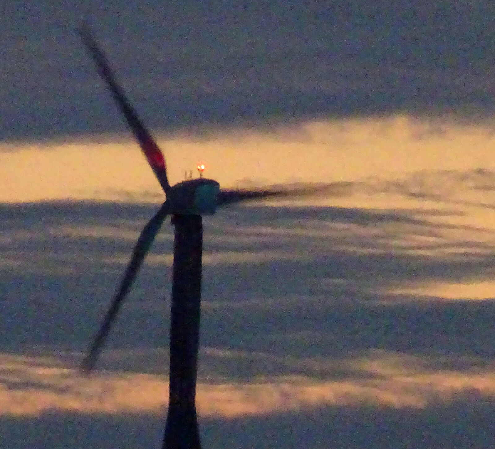 Sony DSC-HX60 sample photo. Turbine, wind, turbine photography