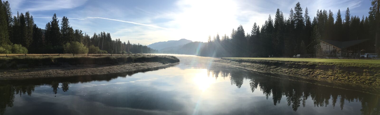 iPhone SE back camera 4.15mm f/2.2 sample photo. Hume, lake, sunrise photography