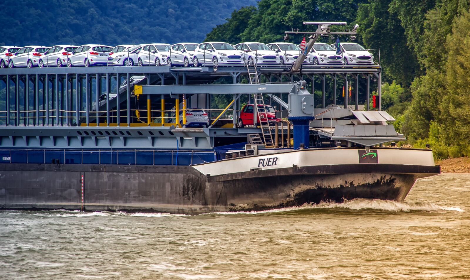Canon EOS 60D sample photo. Frachtschiff, autotransport, rhine cruises photography