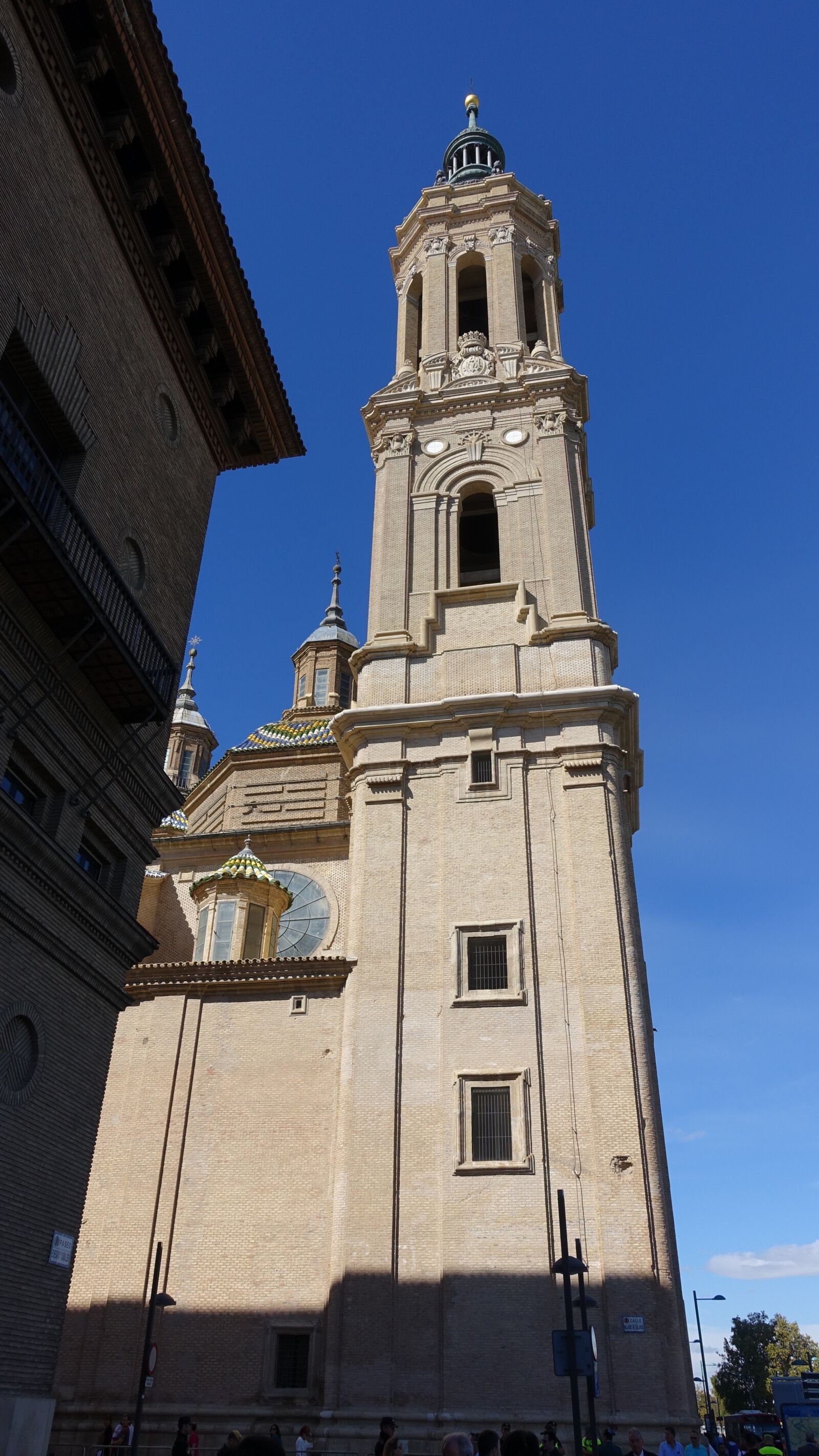 Sony Cyber-shot DSC-RX100 III sample photo. Architecture, old, and then photography