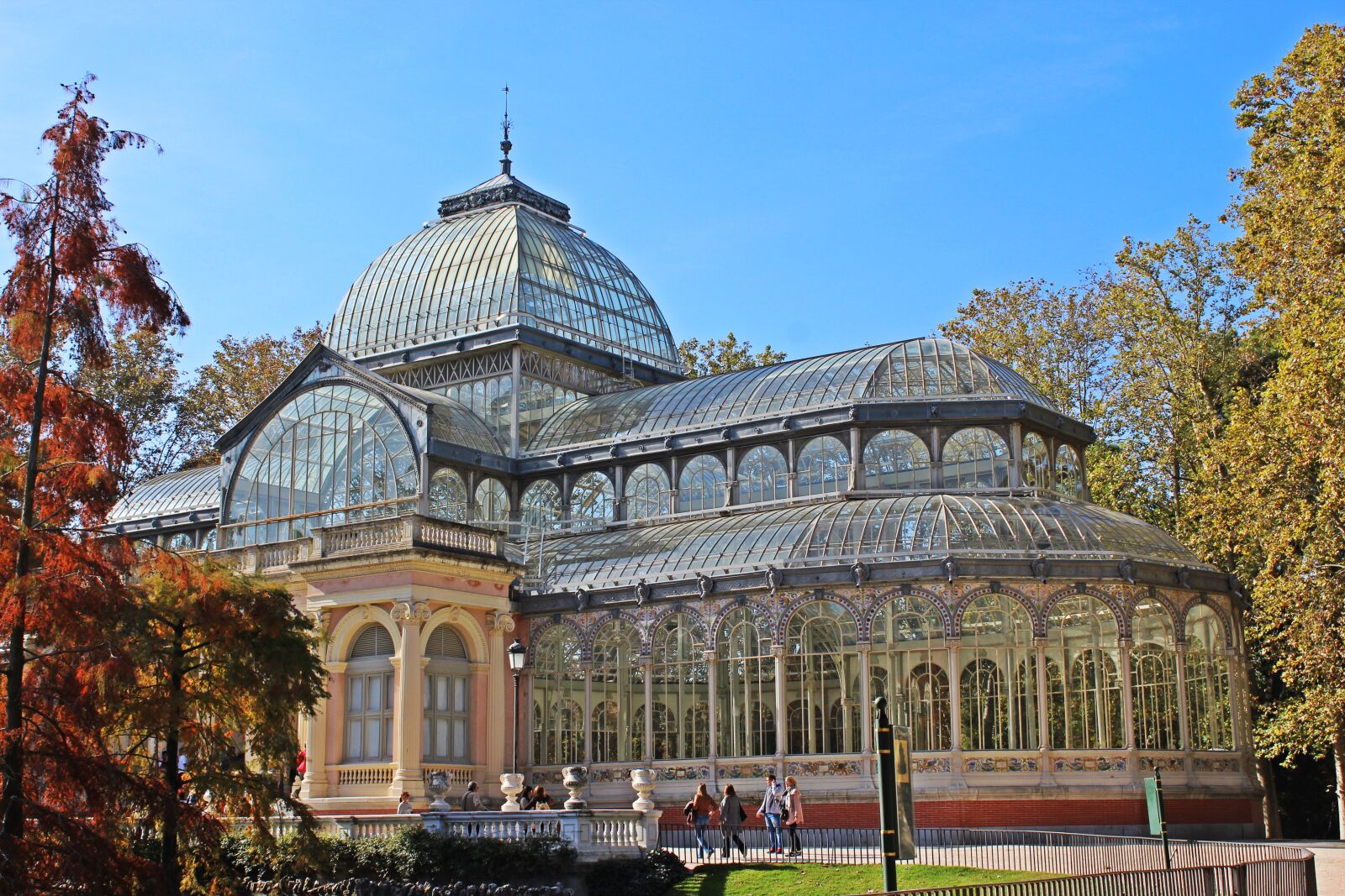 Canon EOS 1200D (EOS Rebel T5 / EOS Kiss X70 / EOS Hi) sample photo. Crystal palace, removal, parque photography