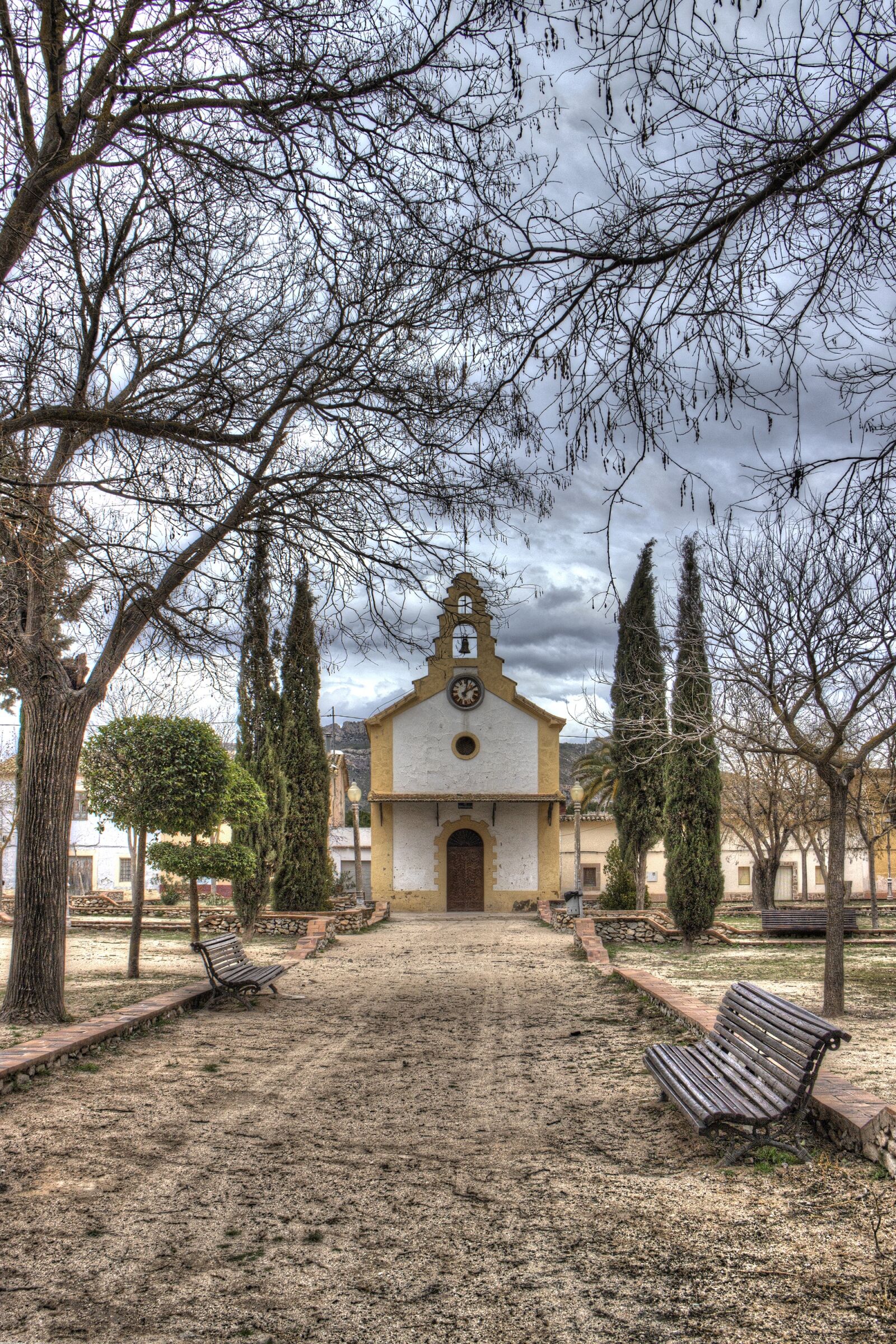 Canon EF-S 18-135mm F3.5-5.6 IS sample photo. Hermitage, spain, church photography