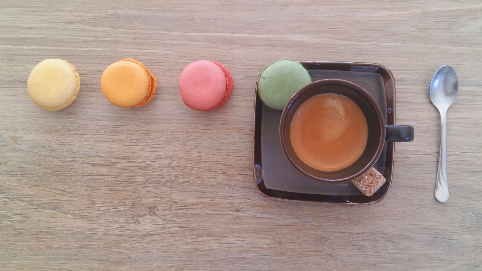 Samsung Galaxy A5 sample photo. Macaron, cookies, coffee photography