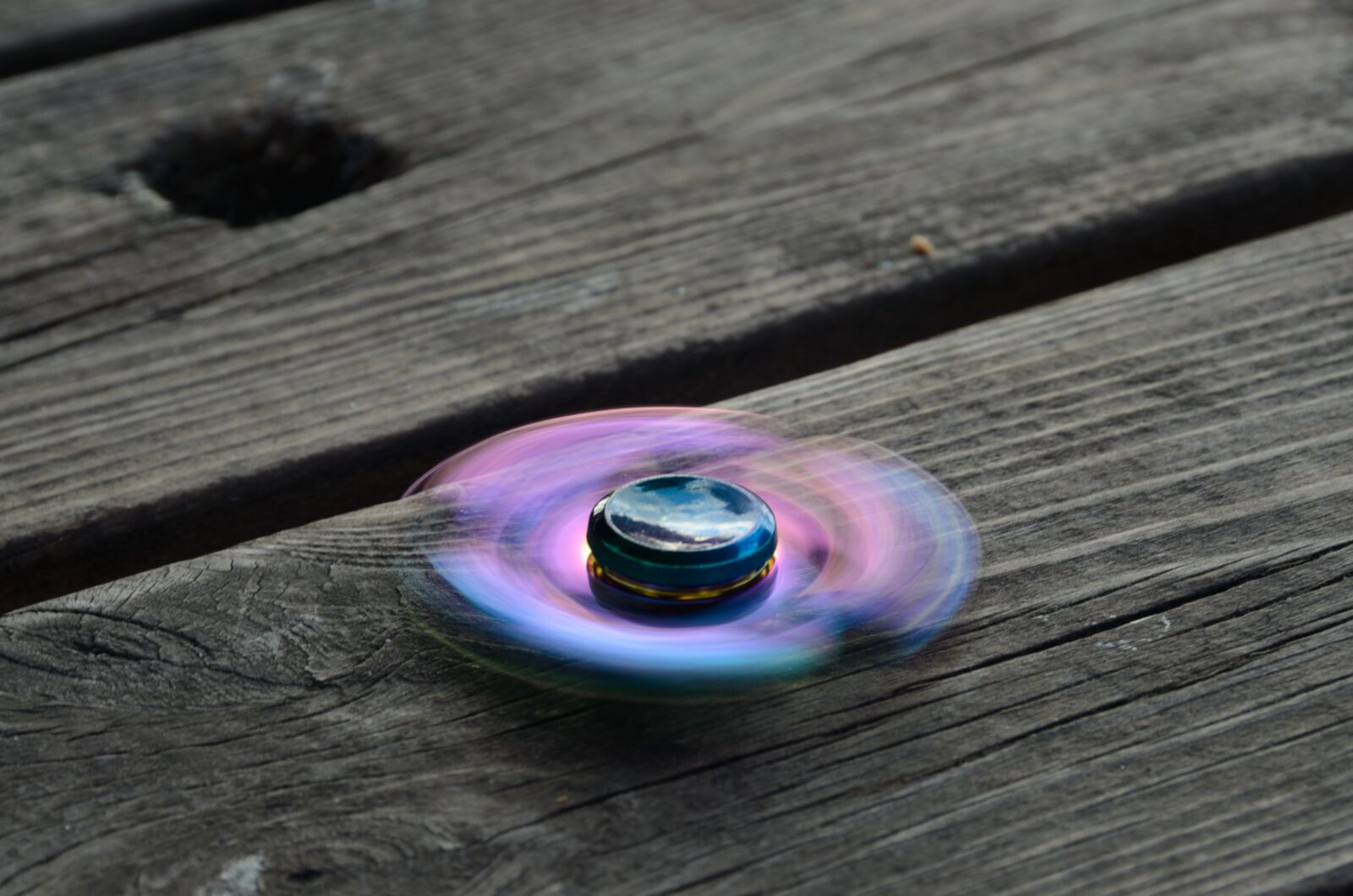 Nikon D7000 sample photo. Figdet-spinner, spinner, fidget photography