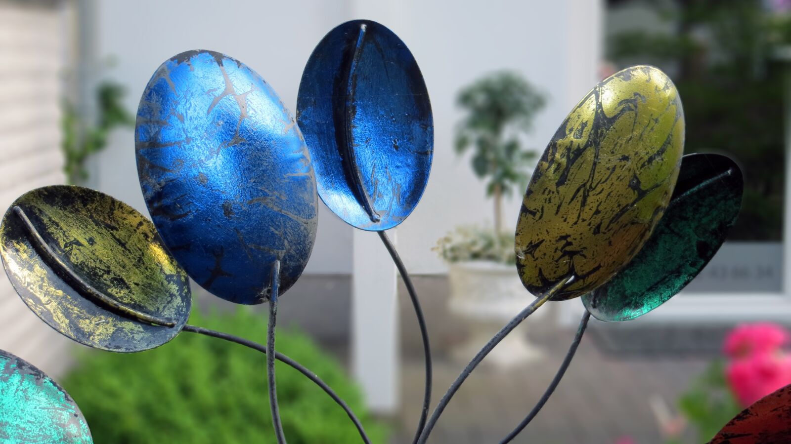 Canon PowerShot SX240 HS sample photo. Art, pinwheel, metal photography