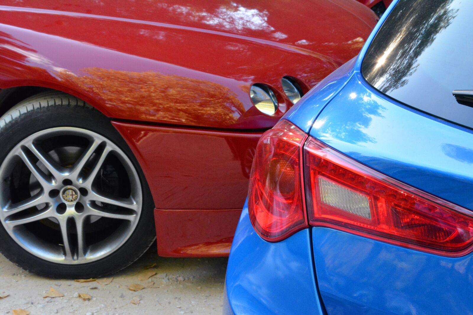 Nikon D5200 sample photo. Car, red, blue photography