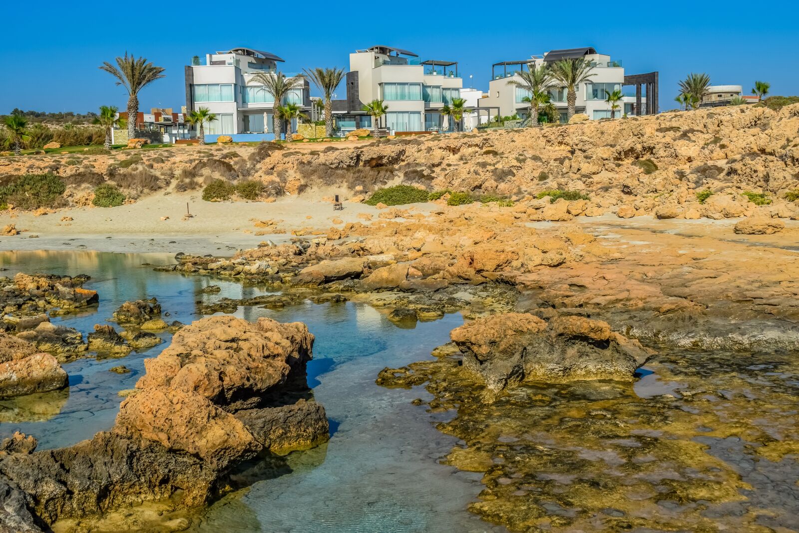 Nikon D3300 sample photo. Beach, rocky, landscape photography