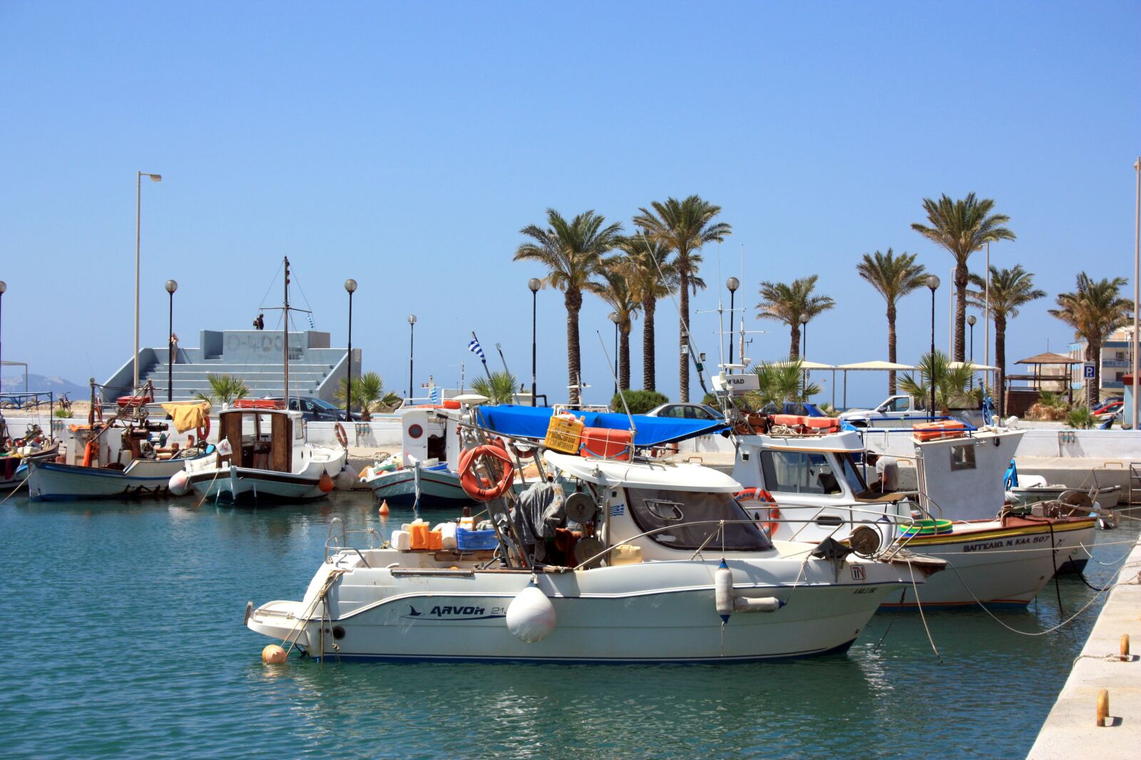 Canon EOS 450D (EOS Rebel XSi / EOS Kiss X2) sample photo. Greece, greek, island photography