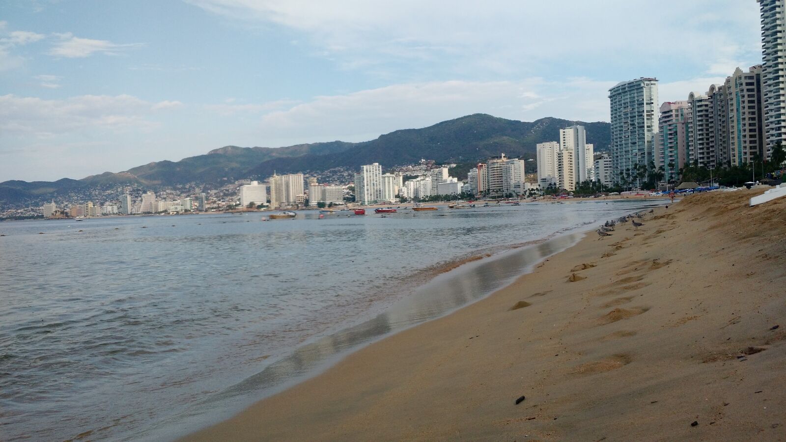Motorola Moto X (2nd Gen) sample photo. Acapulco, mexico, sand photography