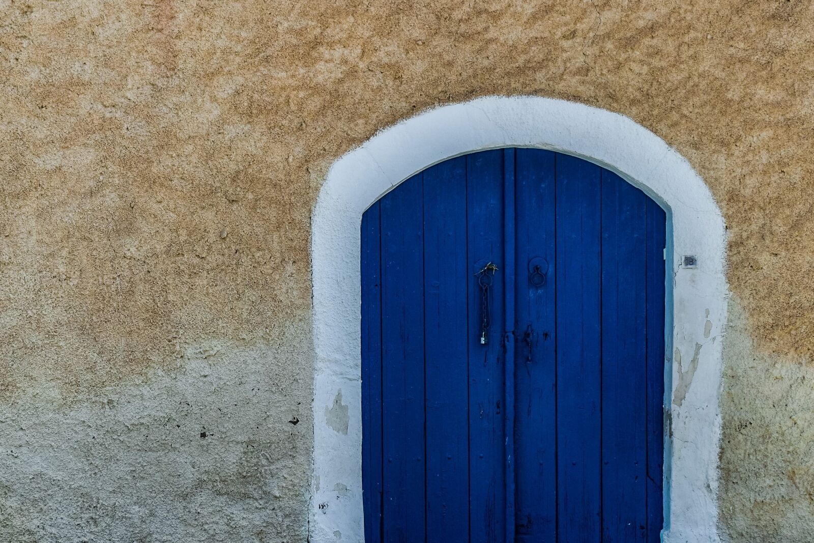 Nikon D3300 sample photo. Door, blue, wall photography