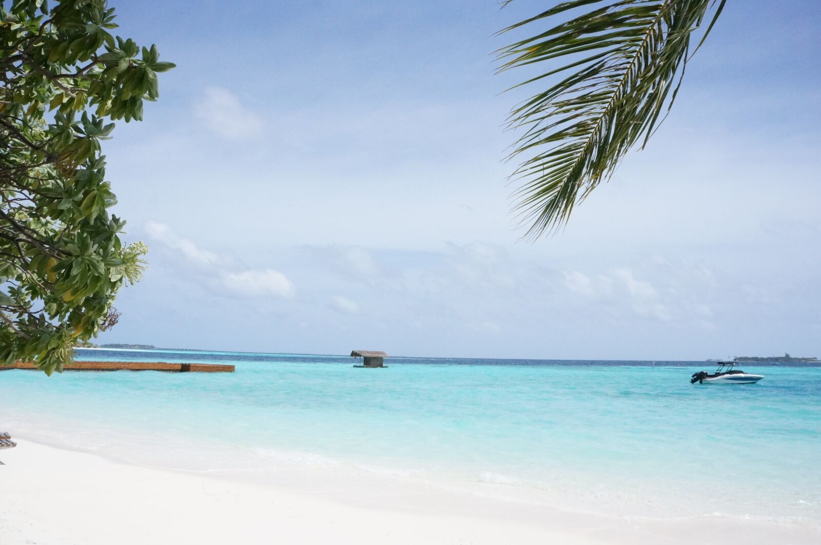 Sony Alpha NEX-5N sample photo. Beach, sea, maldives photography