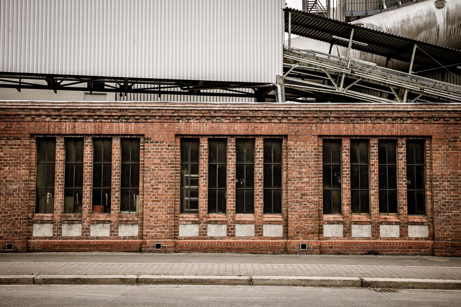 Tamron 28-75mm F2.8 Di III RXD sample photo. Industry, factory, ruhr area photography