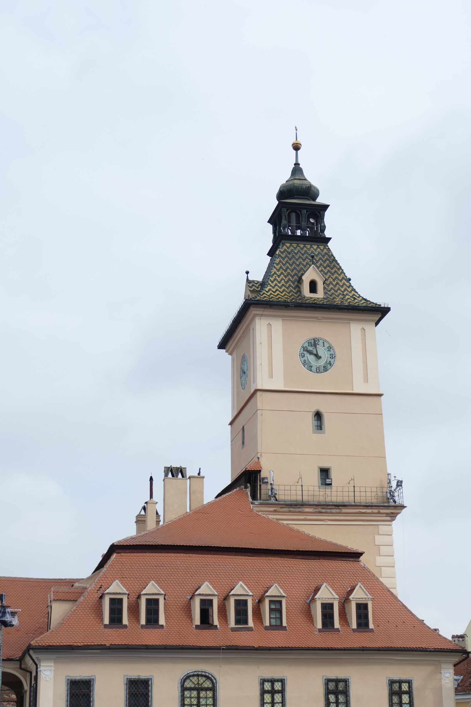 Panasonic Lumix DMC-FZ1000 sample photo. Brasov, transylvania, romania photography