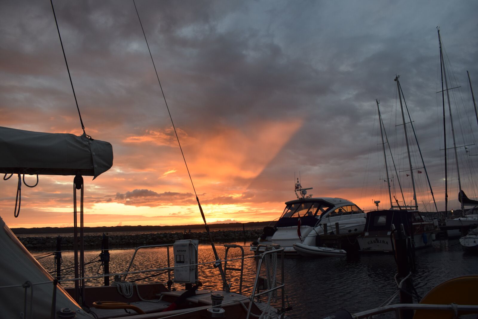 Nikon D5300 sample photo. Sunset, the evening sky photography