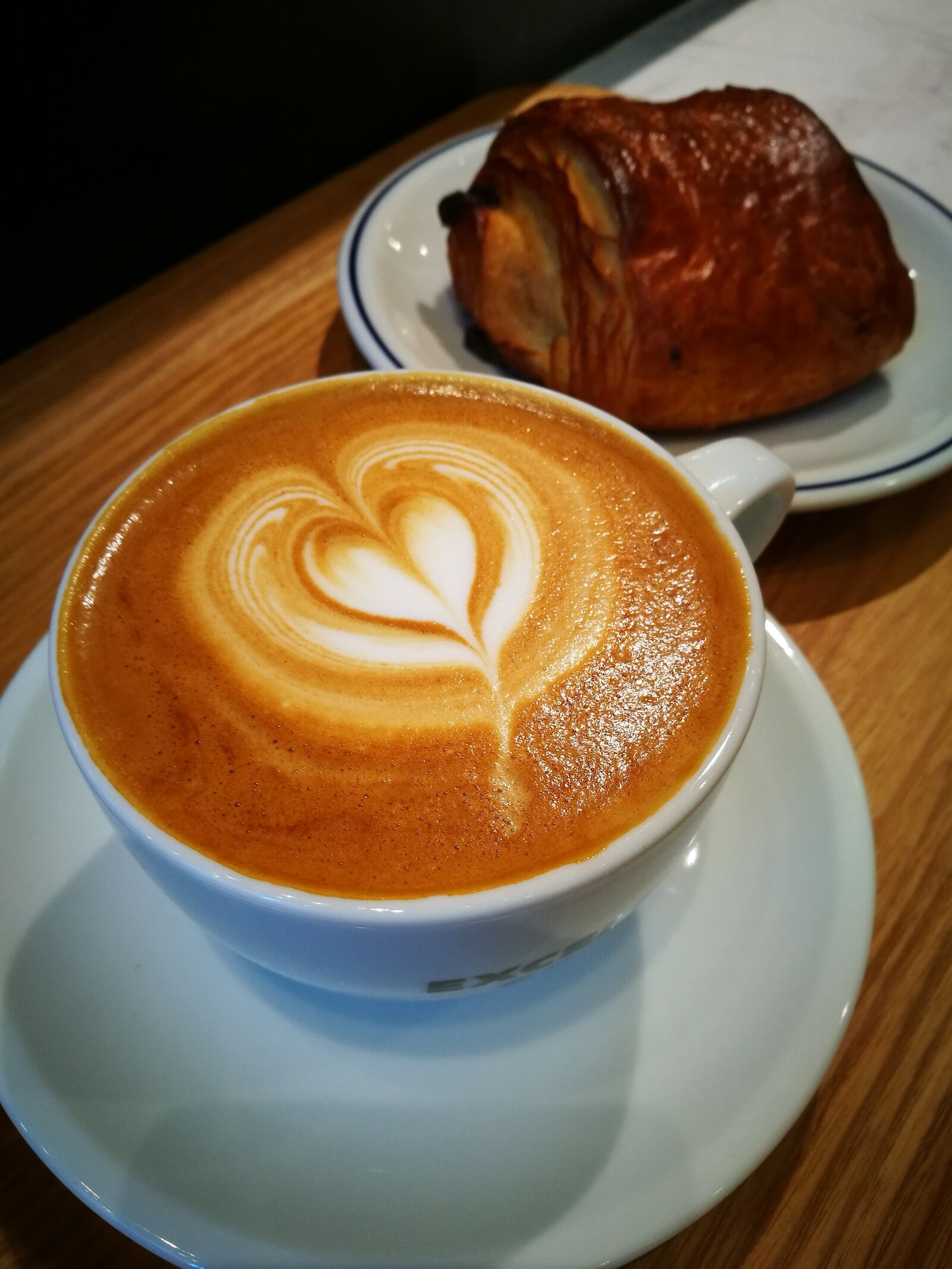 HUAWEI P9 sample photo. Coffee, bakery, breakfast photography