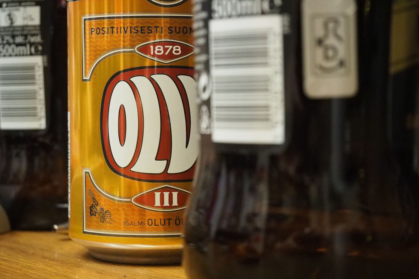 Olympus OM-D E-M10 sample photo. Meet the beer photography