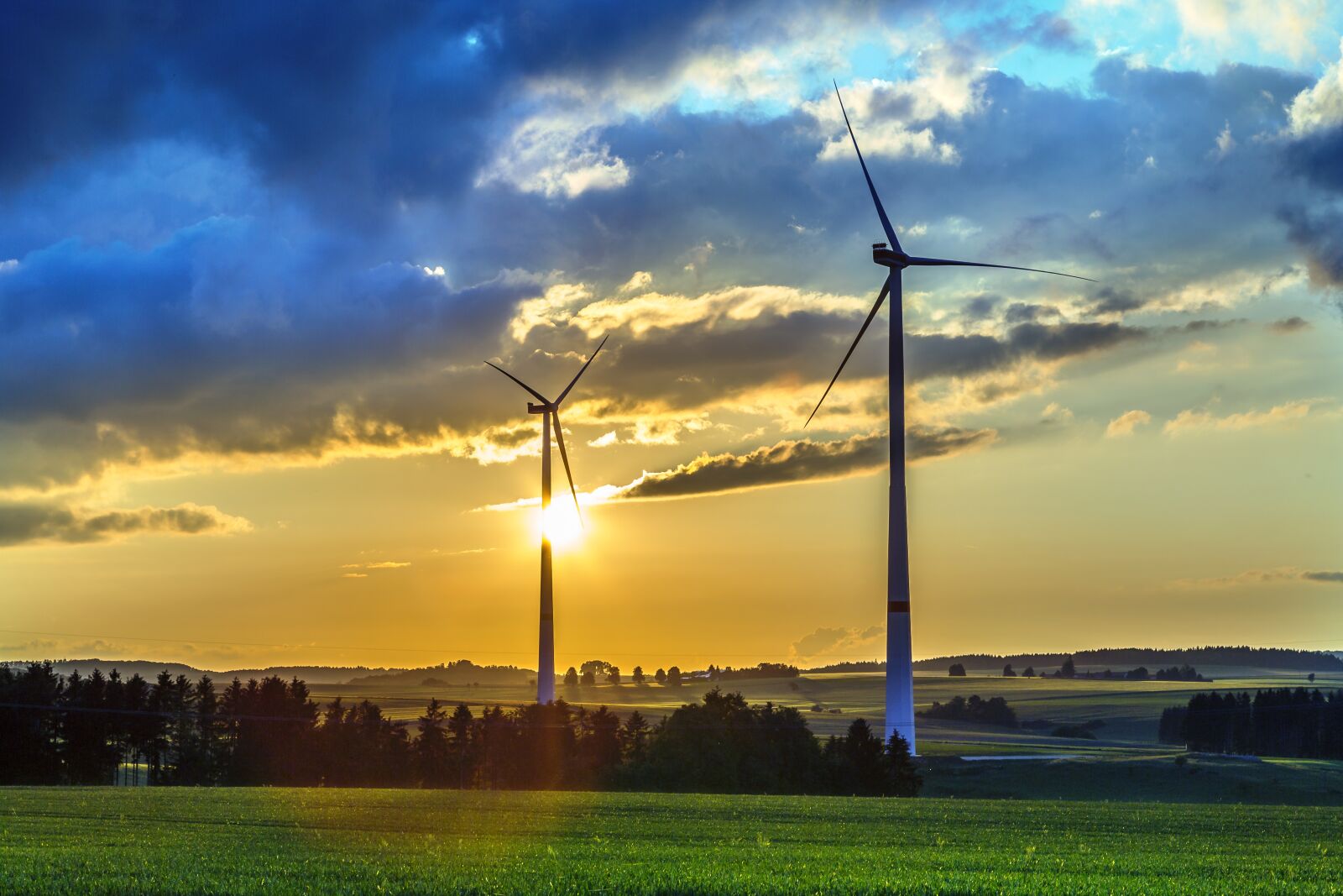 Canon EF 24-105mm F4L IS USM sample photo. Landscape, wind power, energy photography
