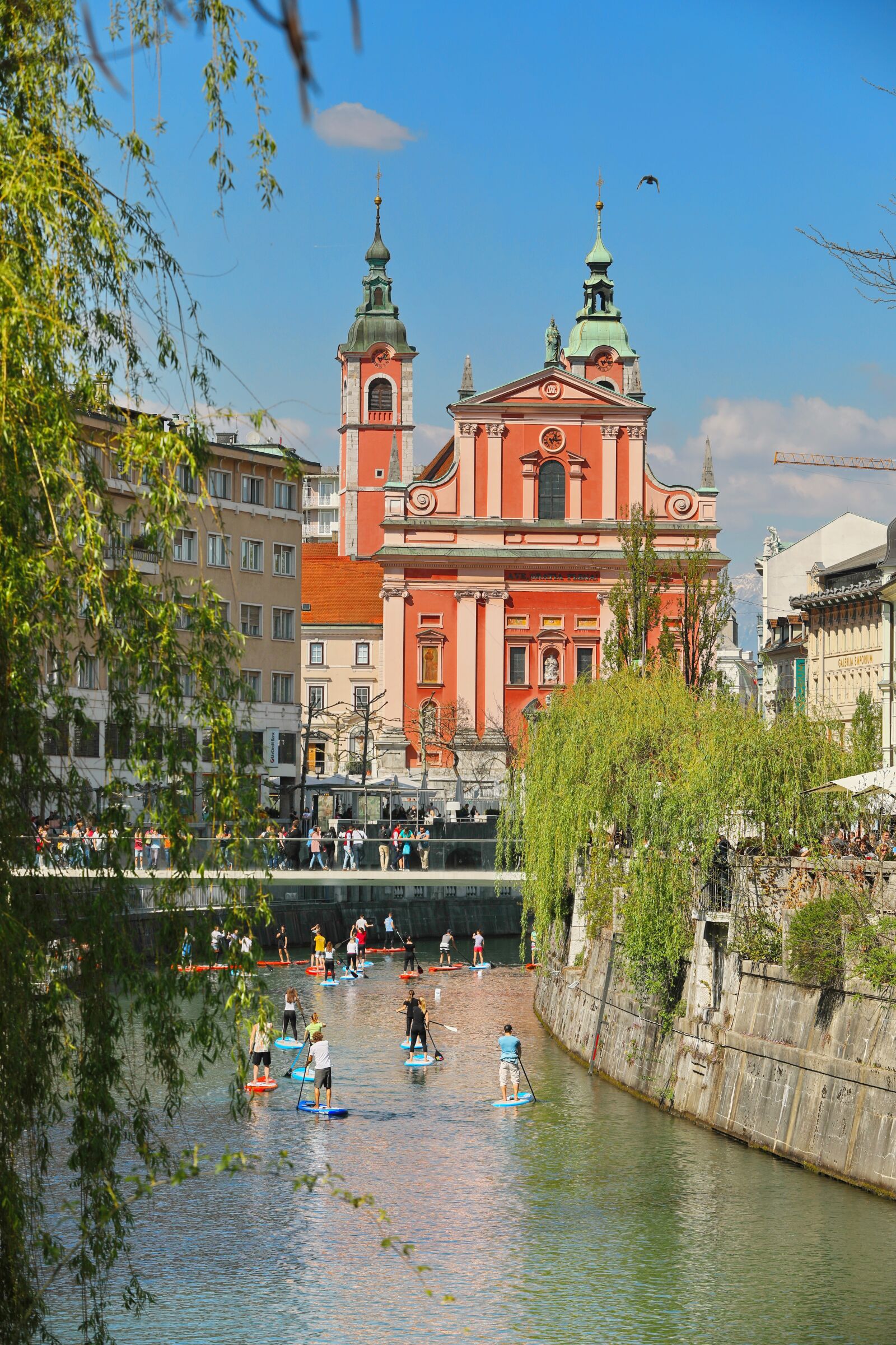 Canon EOS 5D Mark IV sample photo. Ljubljana, river, ljubljanica photography