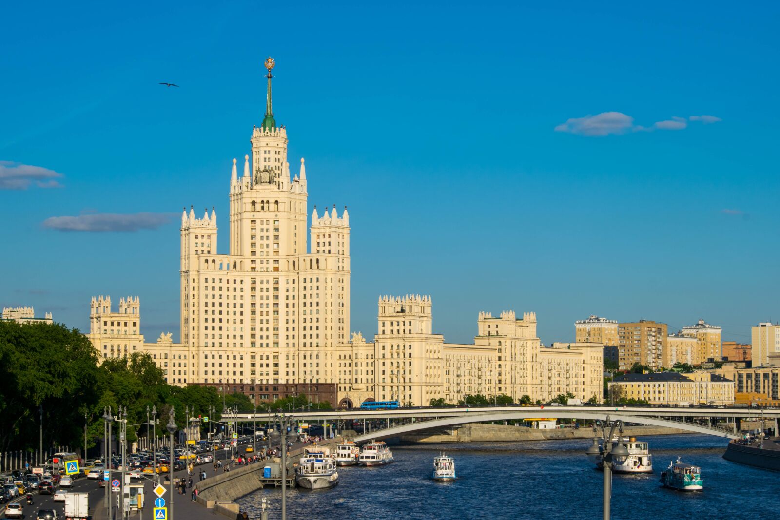 Nikon D3300 sample photo. Moscow, high rise building photography