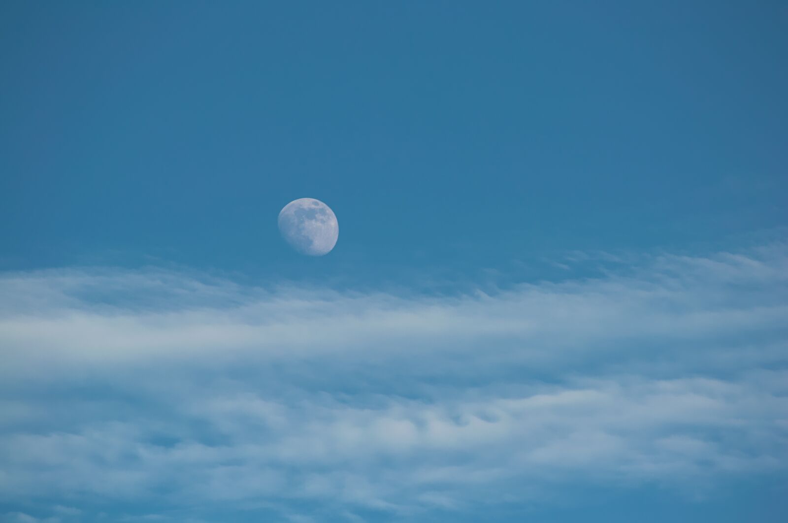 Nikon D3100 sample photo. Moon, sky, clouds photography