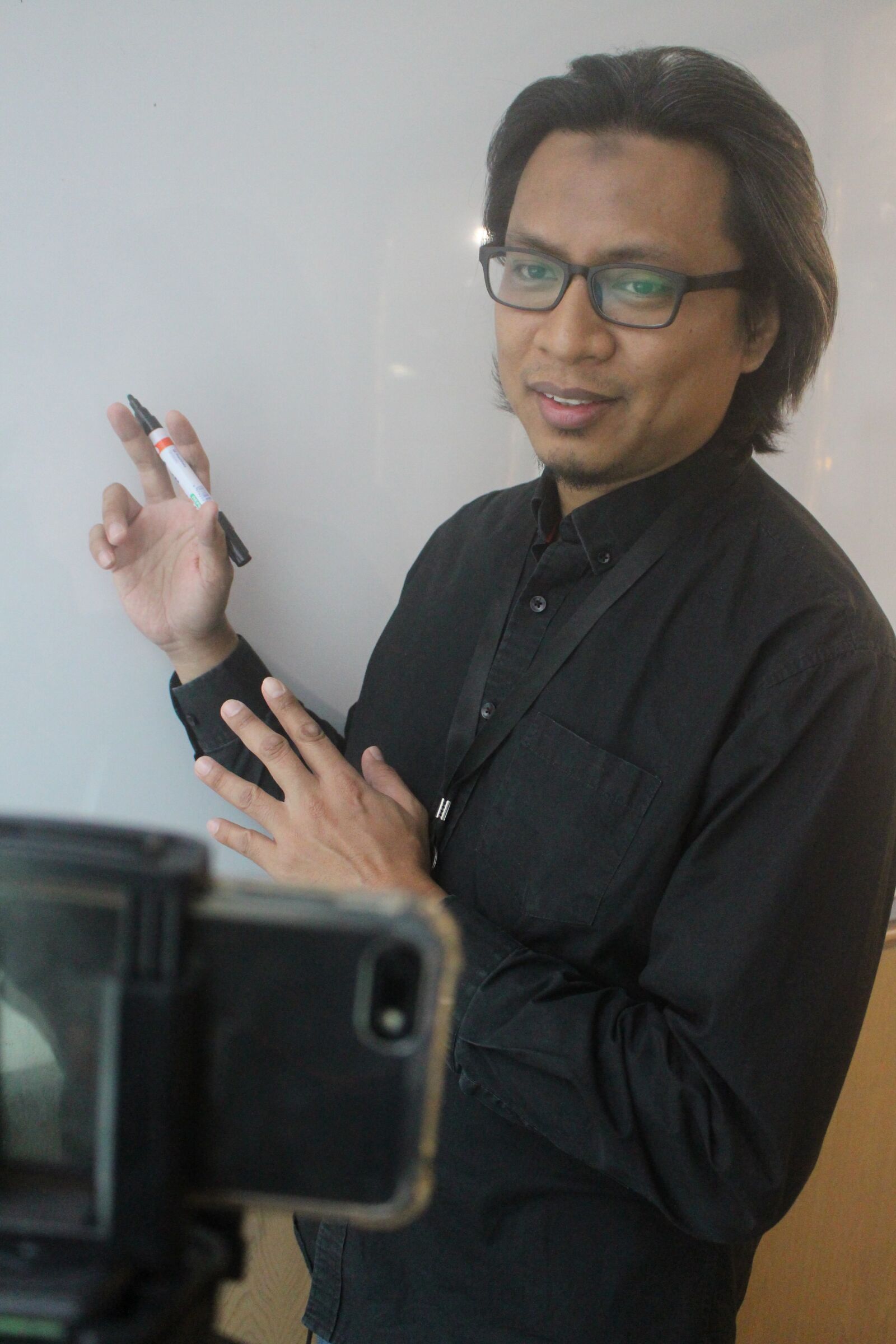 Canon EOS 700D (EOS Rebel T5i / EOS Kiss X7i) sample photo. Online, video, learning photography