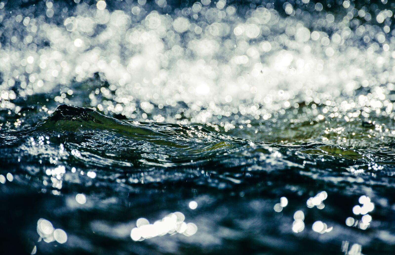 Nikon D610 sample photo. Water, wave, background photography