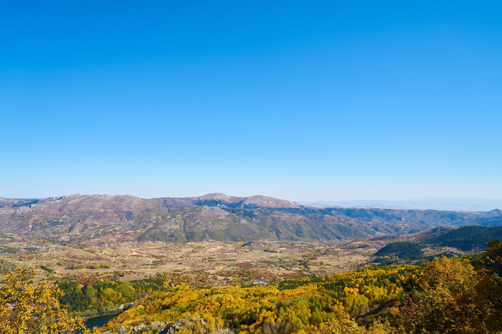 Sony a7R II sample photo. Autumn, season, landscape photography