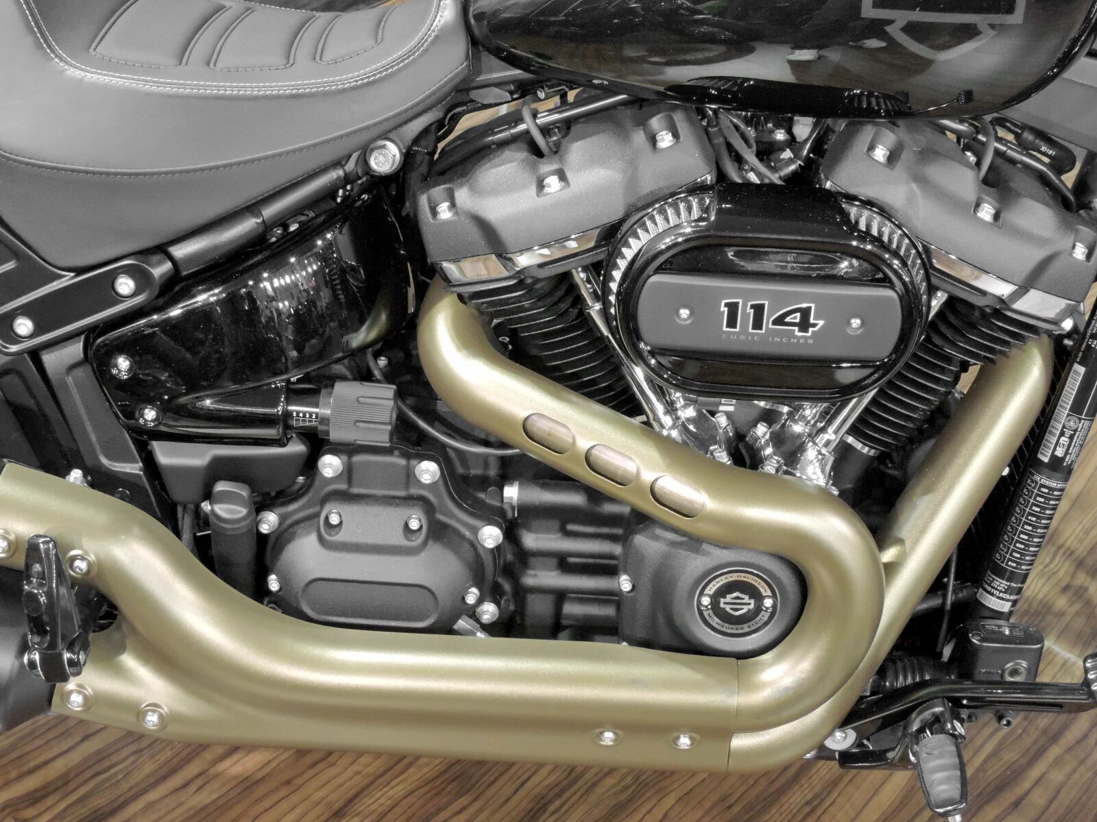 Nikon Coolpix P520 sample photo. Diesel, engine, filter, motorcycle photography