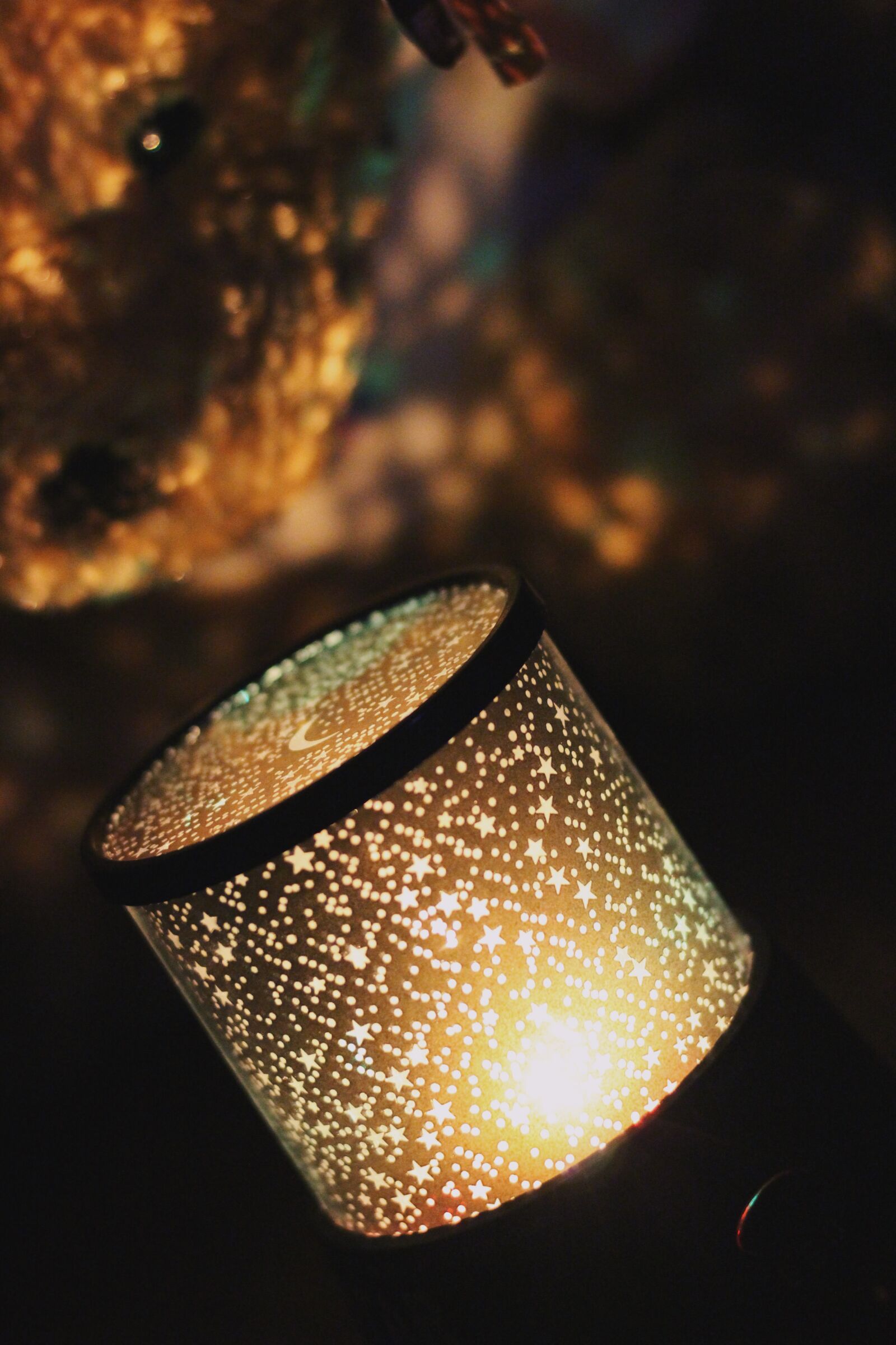 Canon EOS 700D (EOS Rebel T5i / EOS Kiss X7i) + Canon EF 50mm F1.8 STM sample photo. Photo, of, star, light photography