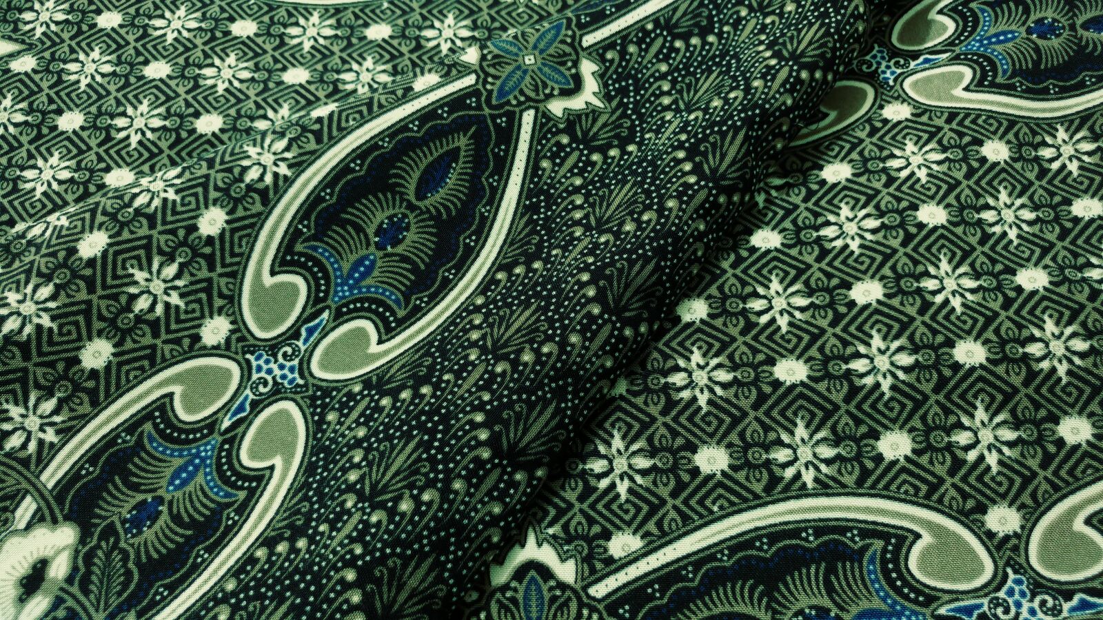 LG G5 sample photo. Batik, traditional heritage, indonesia photography