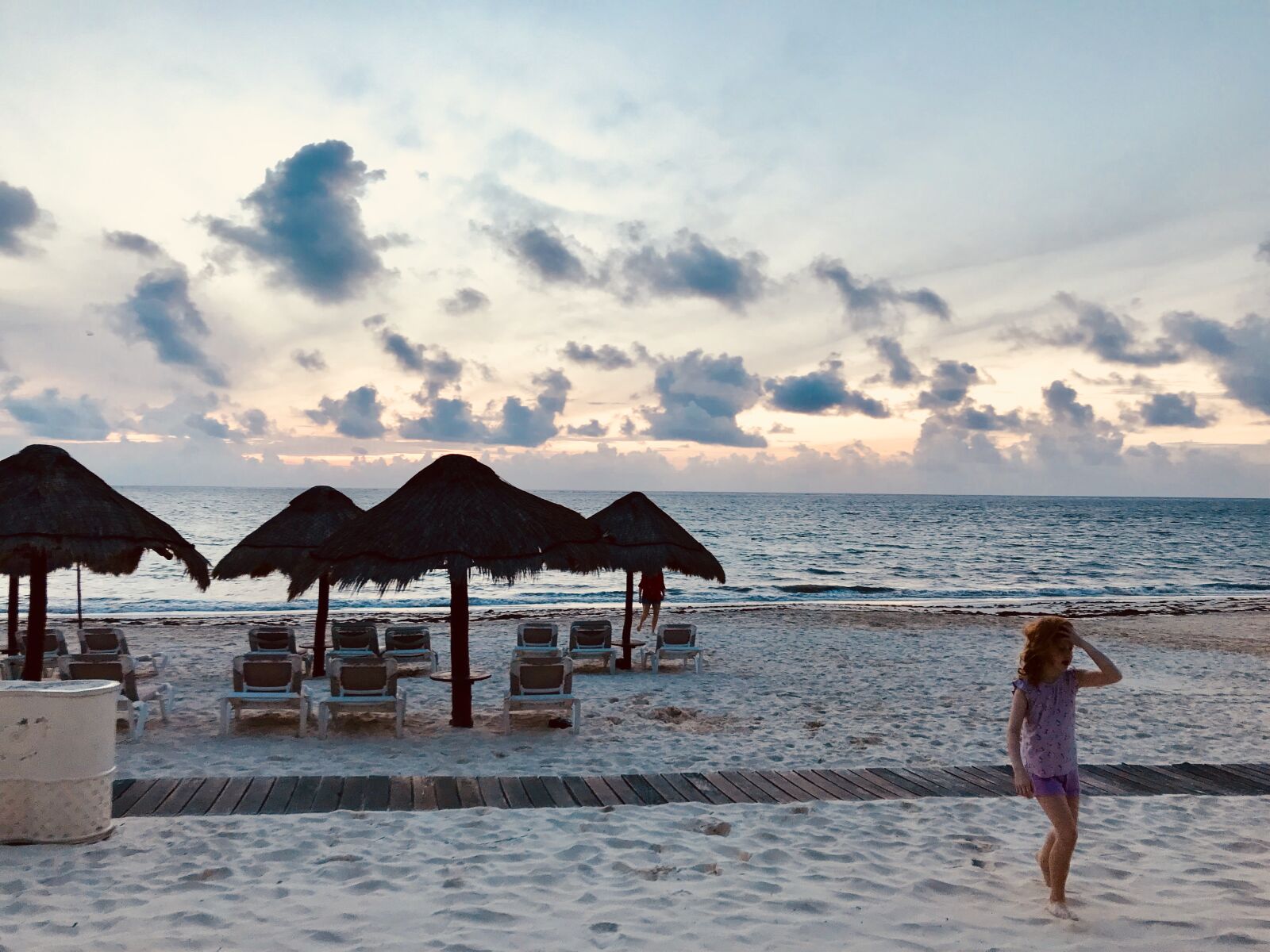 iPhone 7 Plus back dual camera 3.99mm f/1.8 sample photo. Mexico, beach, sea photography