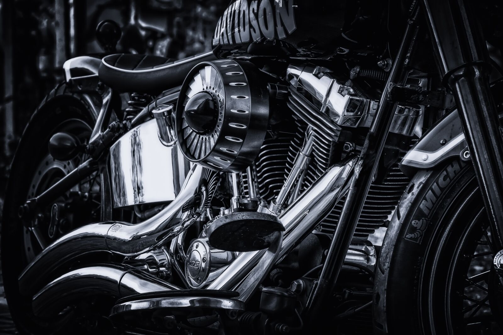 Nikon D3300 sample photo. Harley davidson, motorcycle, chrome photography