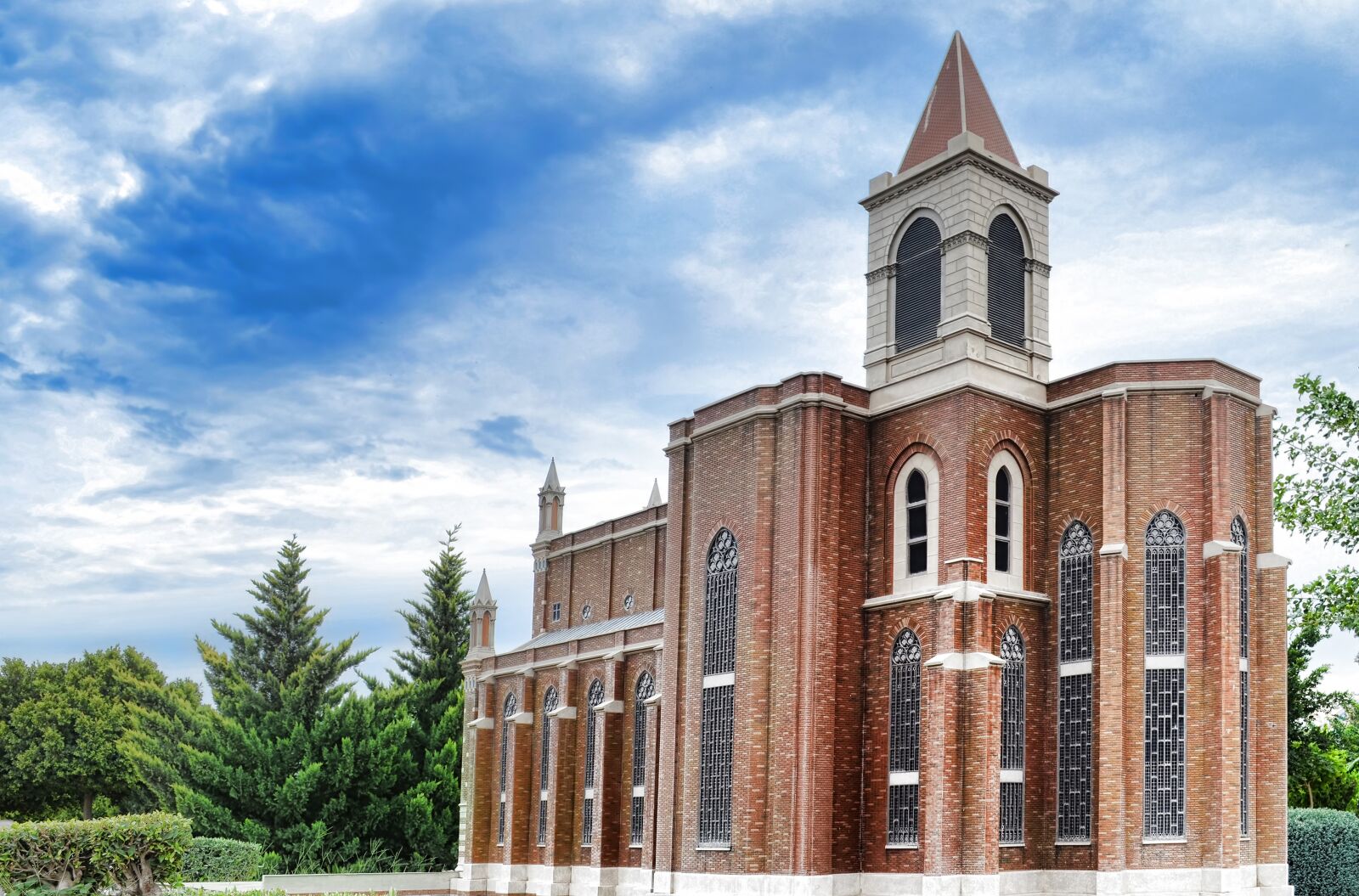 Nikon D5100 sample photo. Church, god, religion photography